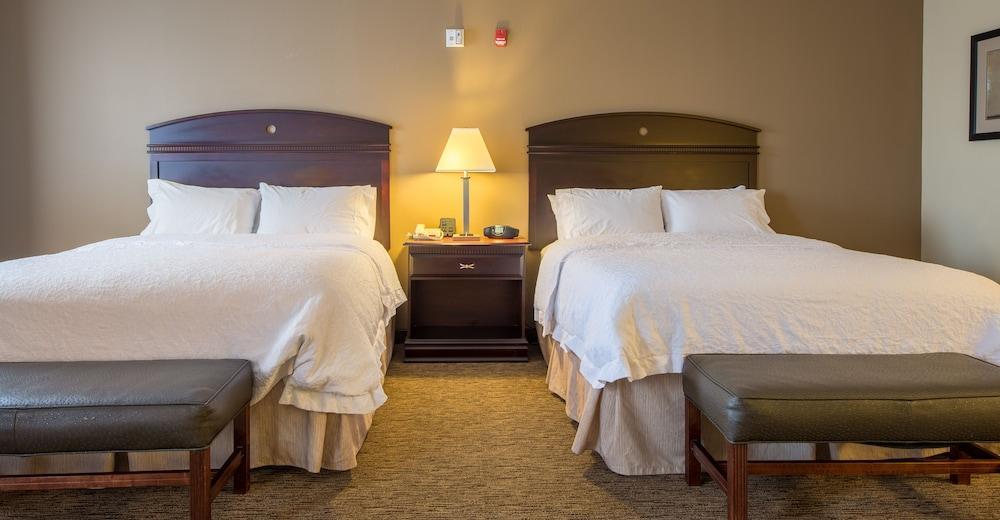 Hampton Inn & Suites Burlington Eksteriør billede