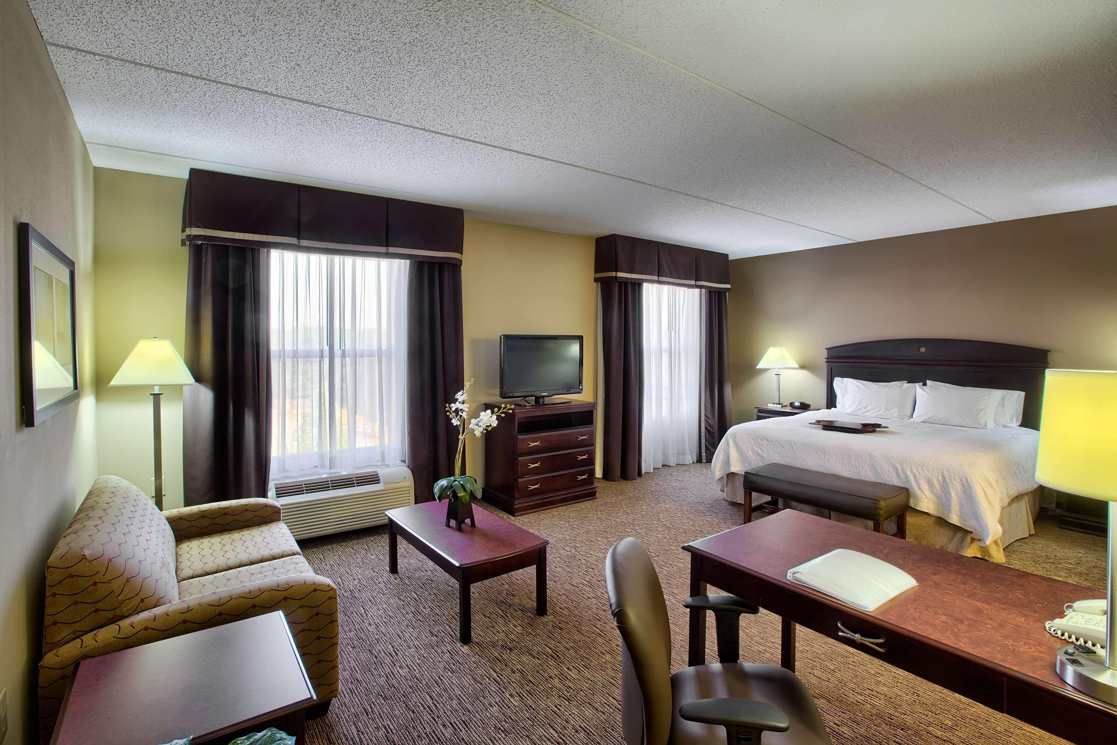 Hampton Inn & Suites Burlington Eksteriør billede