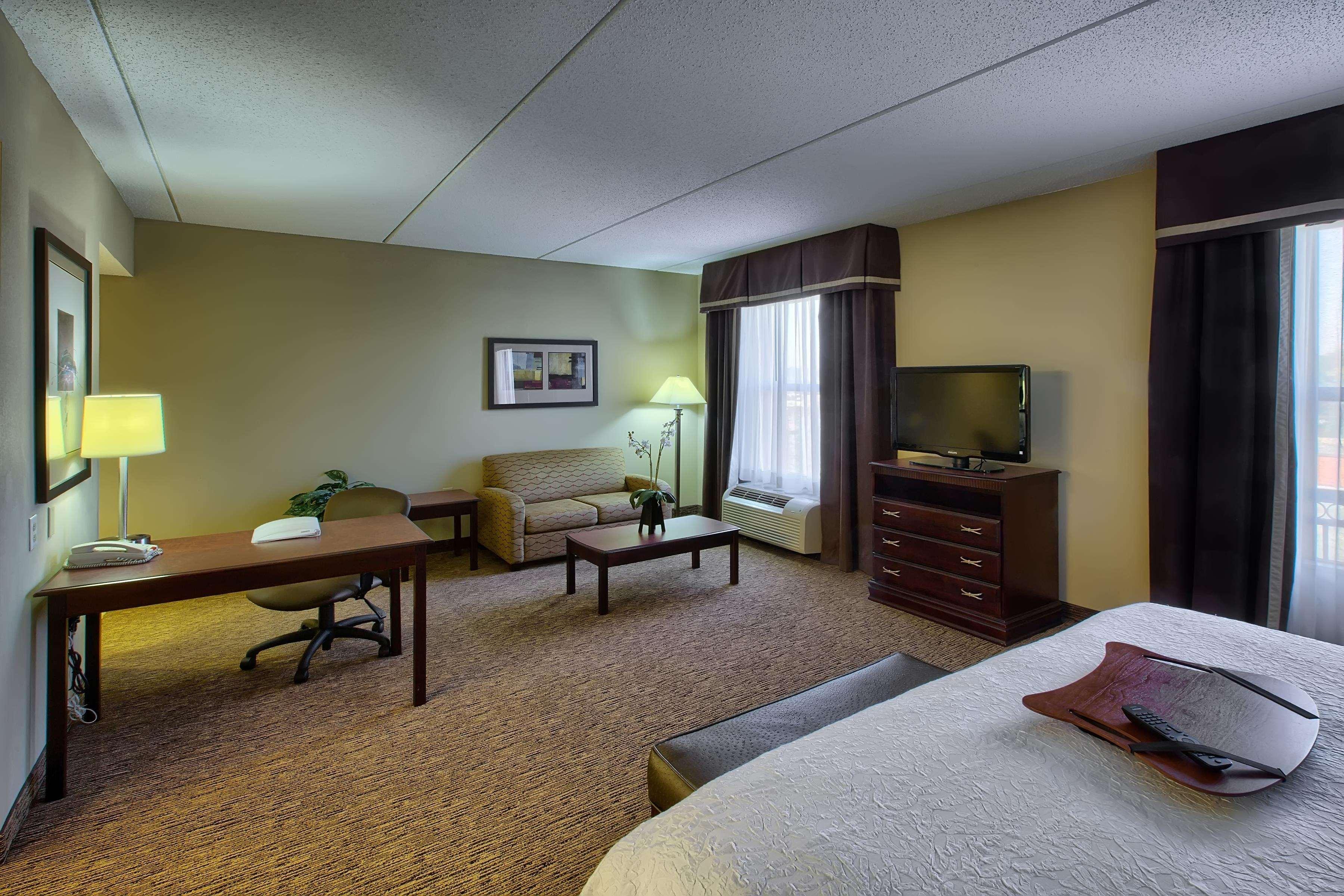 Hampton Inn & Suites Burlington Eksteriør billede