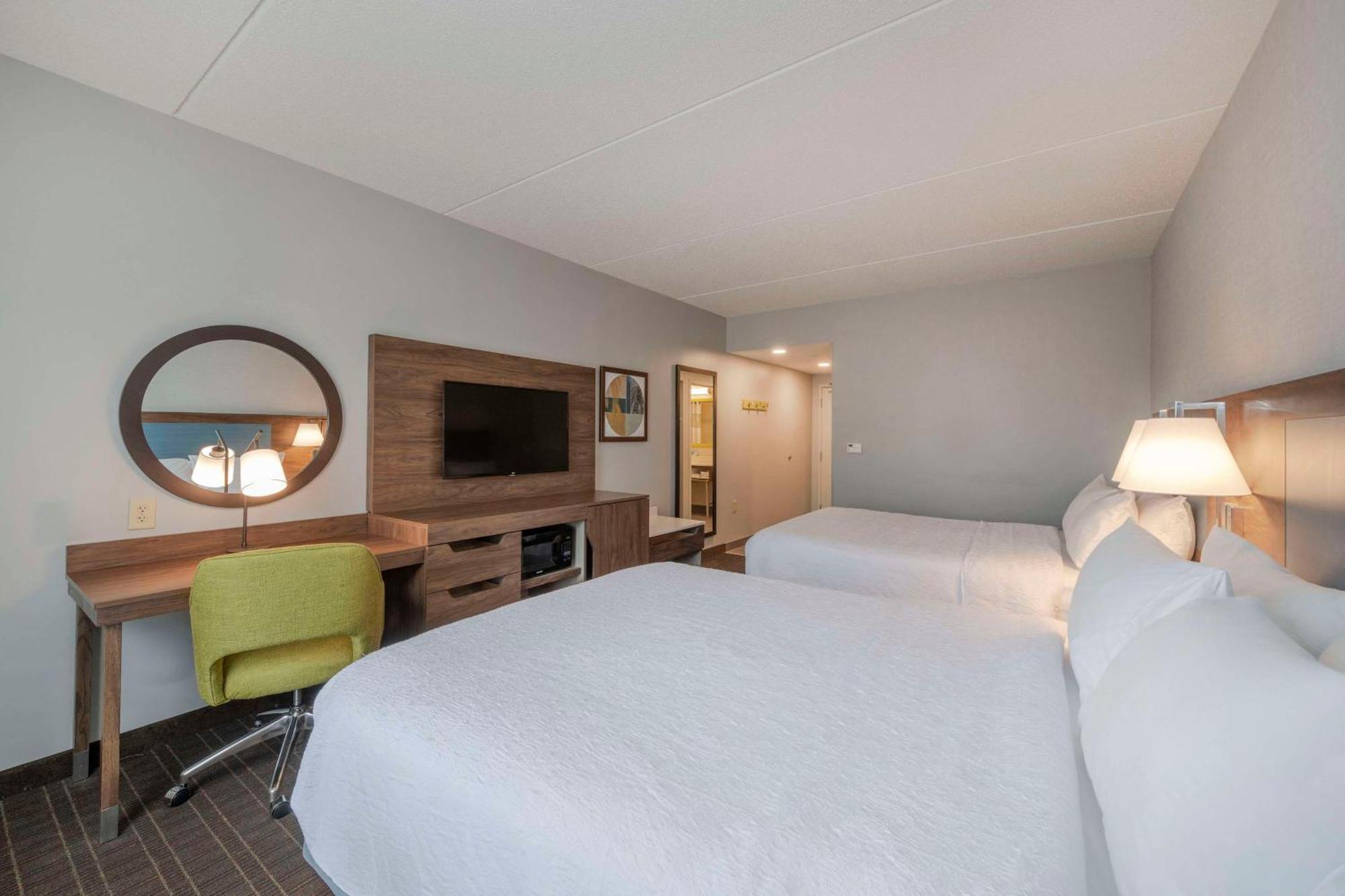 Hampton Inn & Suites Burlington Eksteriør billede