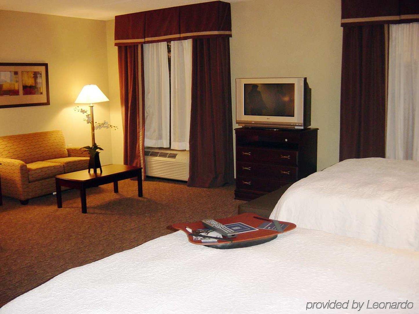 Hampton Inn & Suites Burlington Værelse billede